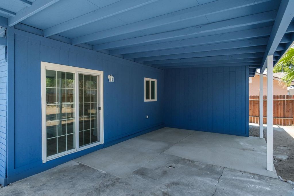 Image 18 of property listing at 3141 E Butler Avenue, Fresno, CA 93702
