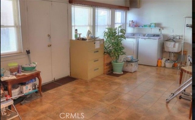 501 S Victoria, Corona, CA 92879