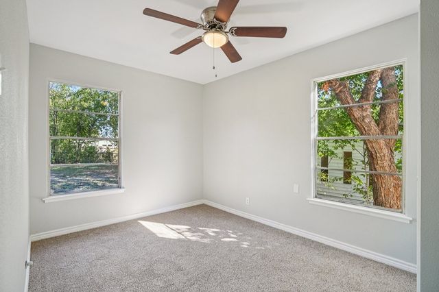 151 Trudell Dr, San Antonio, TX 78213