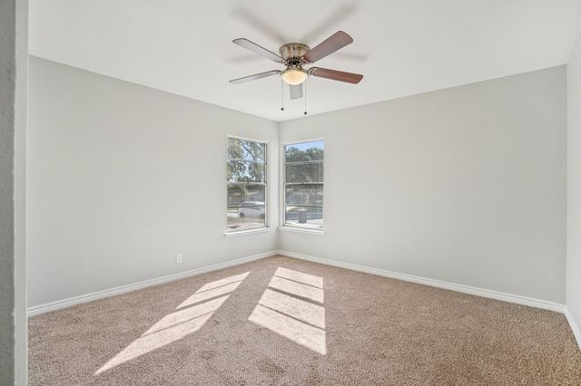 151 Trudell Dr, San Antonio, TX 78213