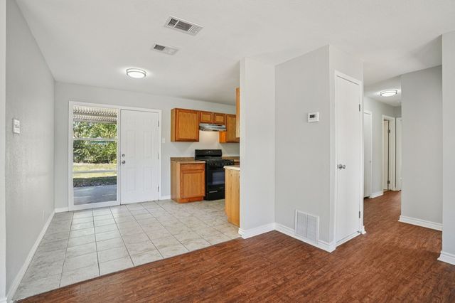 151 Trudell Dr, San Antonio, TX 78213