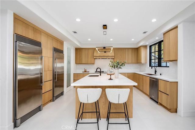 4906 Rubio Avenue, Encino, CA 91436