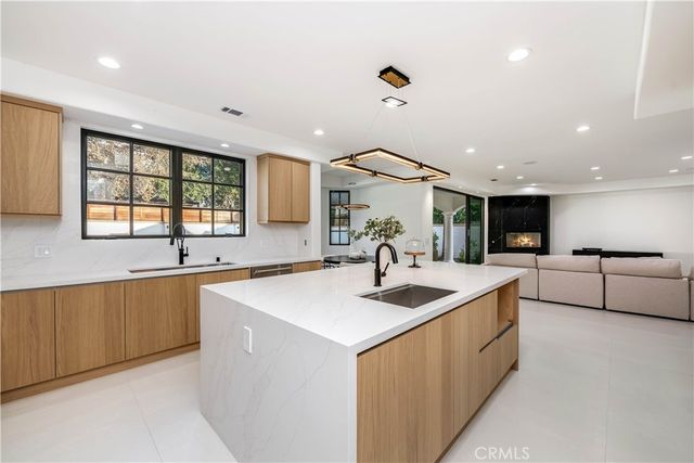4906 Rubio Avenue, Encino, CA 91436