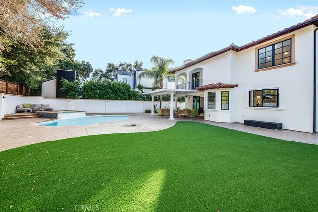 4906 Rubio Avenue, Encino, CA 91436