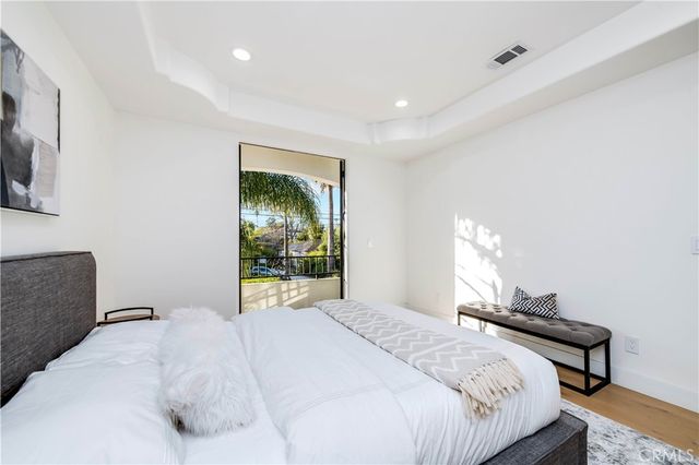 4906 Rubio Avenue, Encino, CA 91436