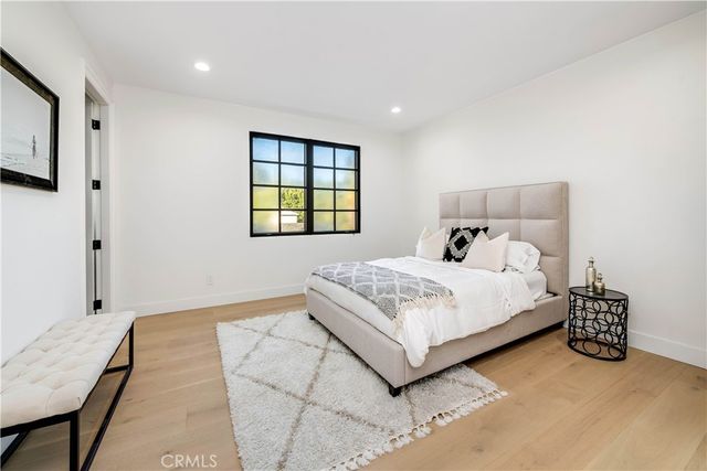4906 Rubio Avenue, Encino, CA 91436