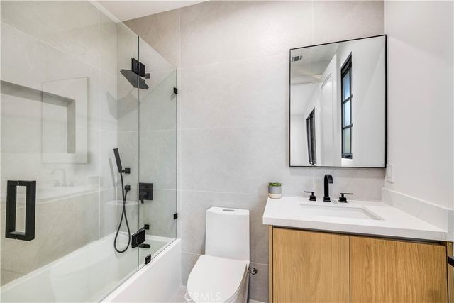 4906 Rubio Avenue, Encino, CA 91436