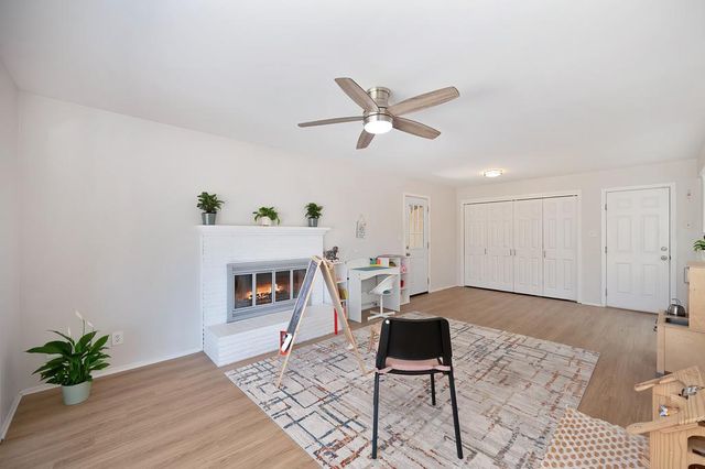 6253 Saint James Dr, Carmichael, CA 95608