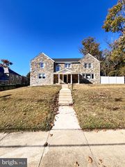 5011 WOODBINE AVE, Philadelphia, PA 19131