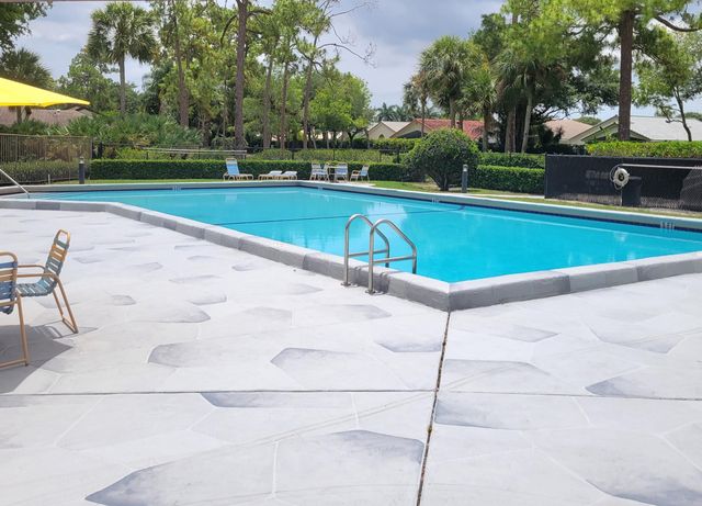 238 Bald Eagle Court, Royal Palm Beach, FL 33411