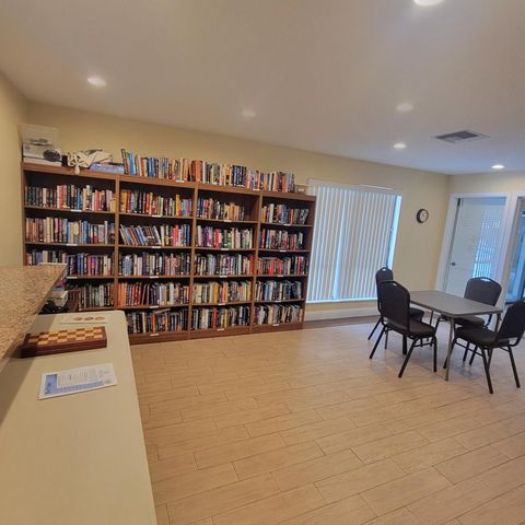 238 Bald Eagle Court, Royal Palm Beach, FL 33411