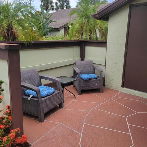 238 Bald Eagle Court, Royal Palm Beach, FL 33411
