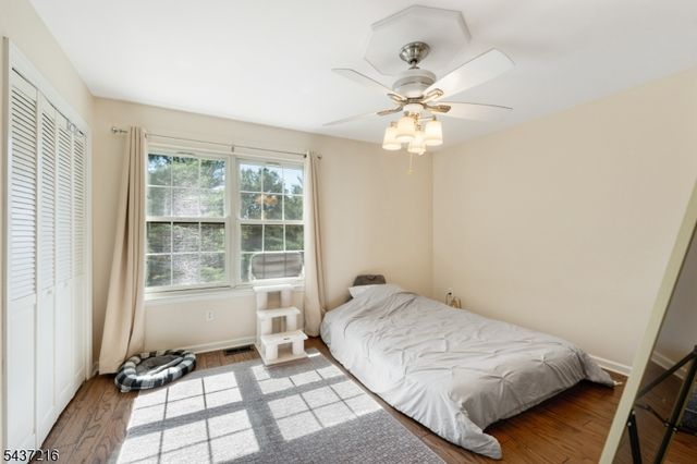 902 Wetherburn Ct, Raritan Twp., NJ 08822