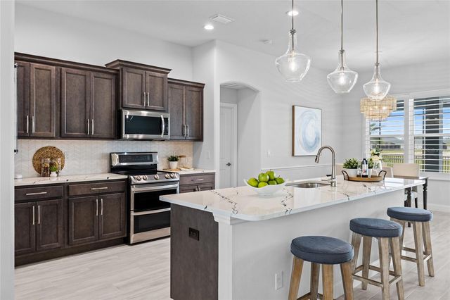 1600 LAKE RESERVE DRIVE, Deland, FL 32724