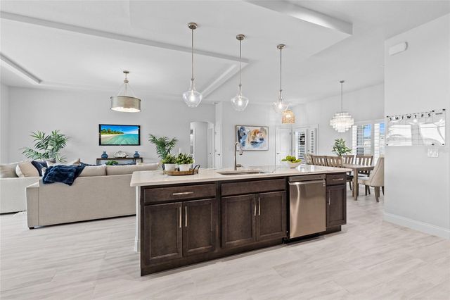 1600 LAKE RESERVE DRIVE, Deland, FL 32724