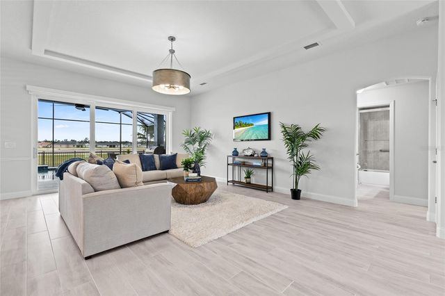 1600 LAKE RESERVE DRIVE, Deland, FL 32724