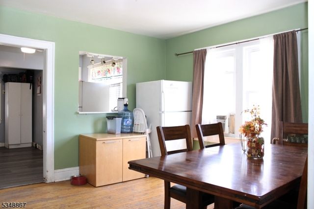 1231 Hamilton St, Franklin Twp., NJ 08873