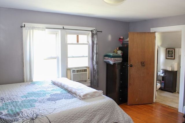 1231 Hamilton St, Franklin Twp., NJ 08873