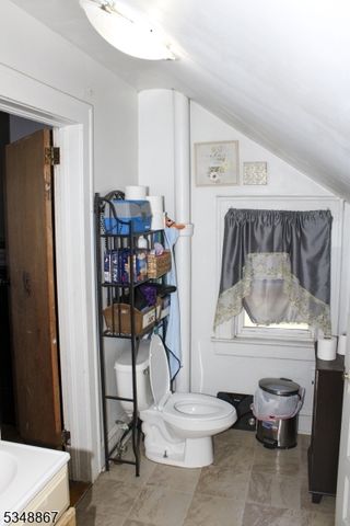1231 Hamilton St, Franklin Twp., NJ 08873