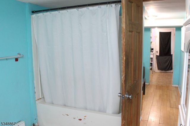 1231 Hamilton St, Franklin Twp., NJ 08873