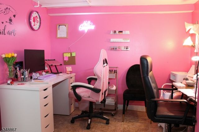 1231 Hamilton St, Franklin Twp., NJ 08873