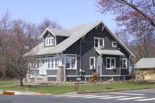 1231 Hamilton St, Franklin Twp., NJ 08873