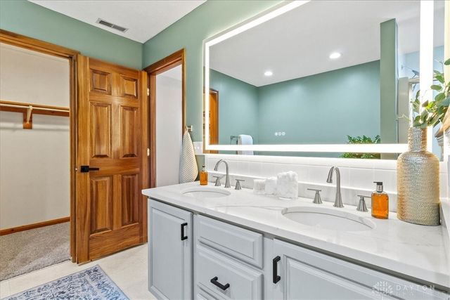 755 Willow Creek Way, Troy, OH 45373