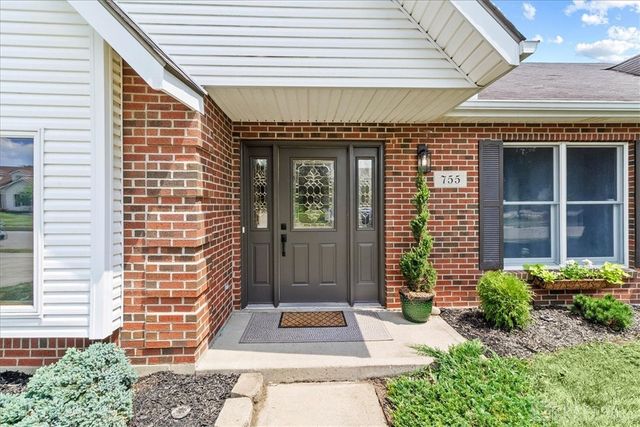 755 Willow Creek Way, Troy, OH 45373
