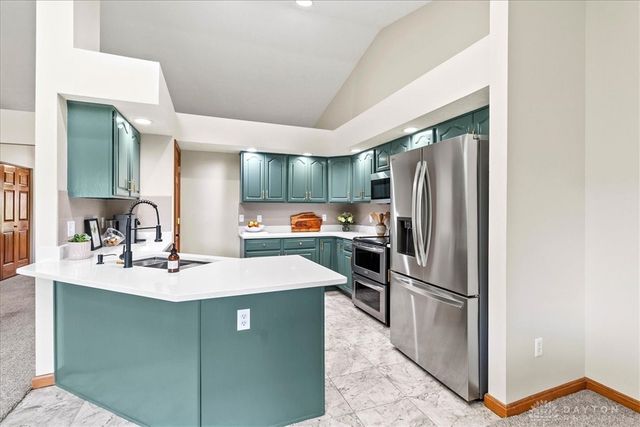 755 Willow Creek Way, Troy, OH 45373