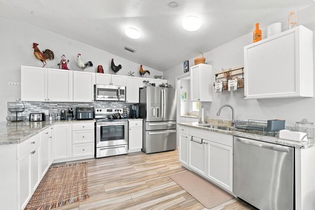 482 SE GALLEON Lane, Port St. Lucie, Port St Lucie, FL 34983