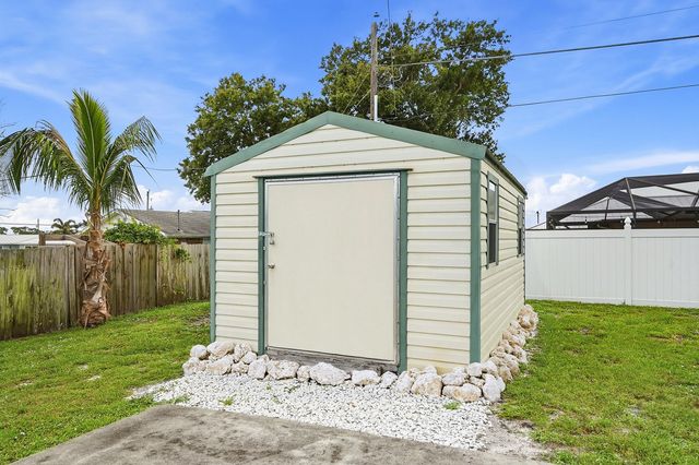 482 SE GALLEON Lane, Port St. Lucie, Port St Lucie, FL 34983