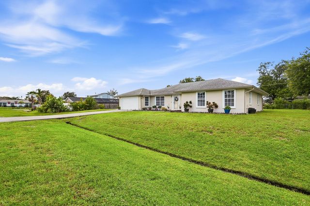 482 SE GALLEON Lane, Port St. Lucie, Port St Lucie, FL 34983