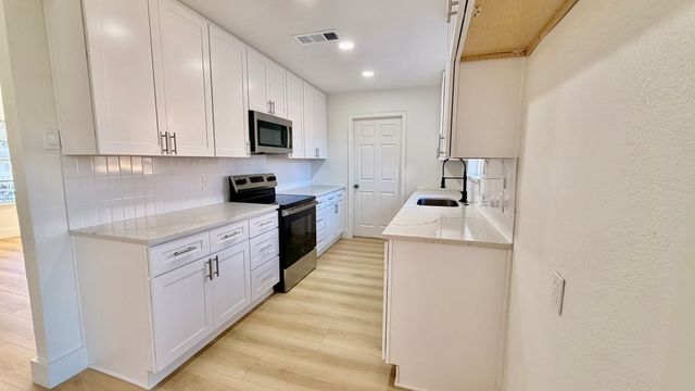 3425 Sidney Drive, Mesquite, TX 75150