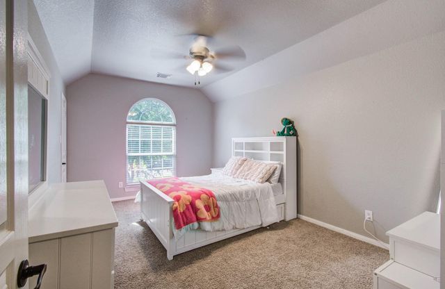 2512 Eagle Post Drive, Conroe, TX 77304