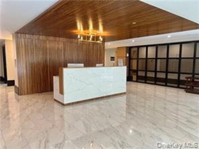 300 Mamaroneck Avenue 616, White Plains, NY 10605