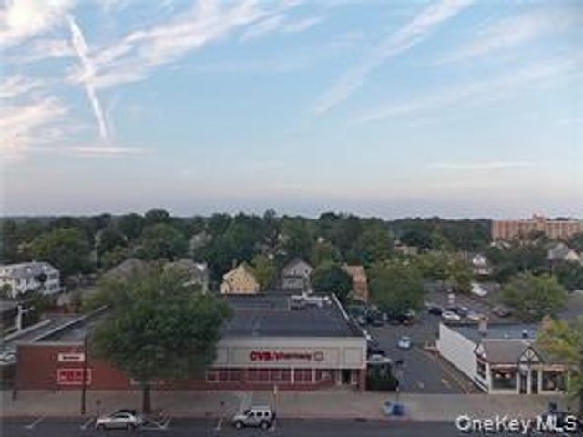 300 Mamaroneck Avenue 616, White Plains, NY 10605