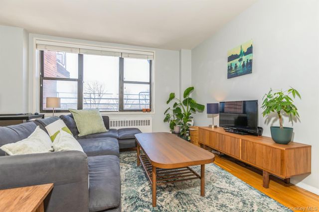 121 Highland Avenue S 5F, Ossining, NY 10562