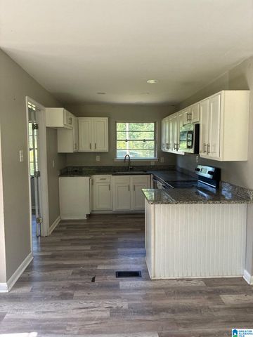 828 MARTINWOOD LANE, Birmingham, AL 35235