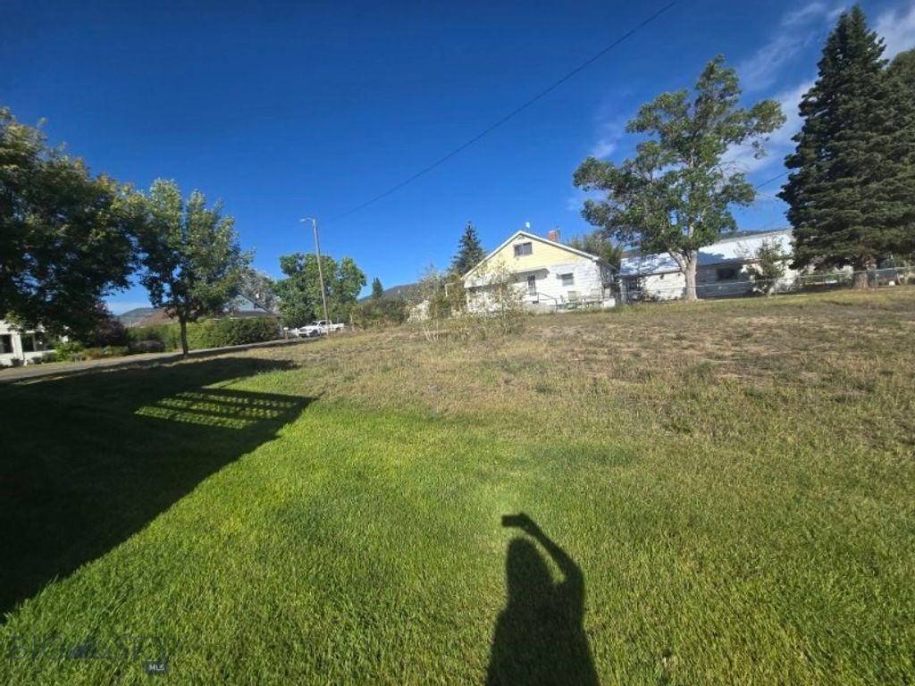 TBD Lots 8 & 9 Yale Avenue, Butte, MT 59701 — photo 2