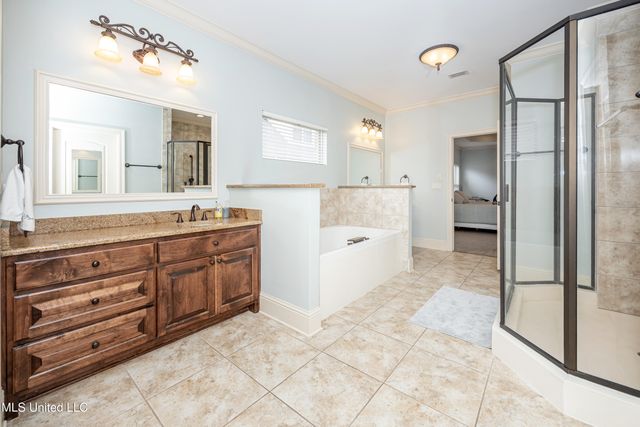 2119 Whitney Oaks Drive, Ocean Springs, MS 39564