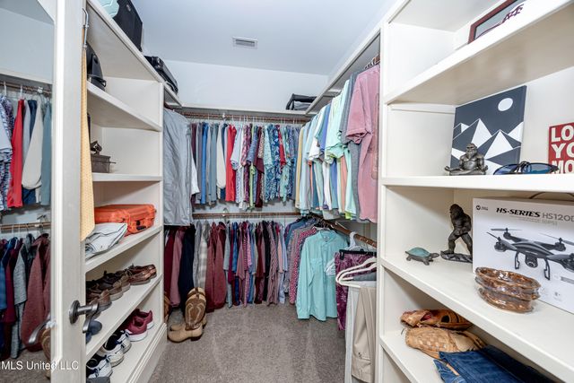 2119 Whitney Oaks Drive, Ocean Springs, MS 39564