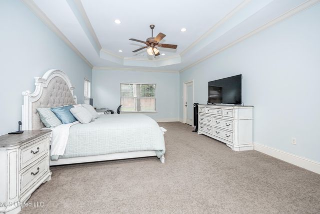 2119 Whitney Oaks Drive, Ocean Springs, MS 39564