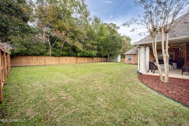 2119 Whitney Oaks Drive, Ocean Springs, MS 39564