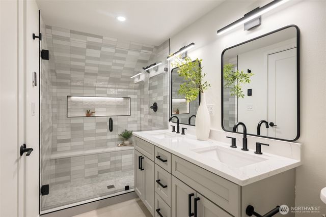 8711 28th Avenue NW, Seattle, WA 98117