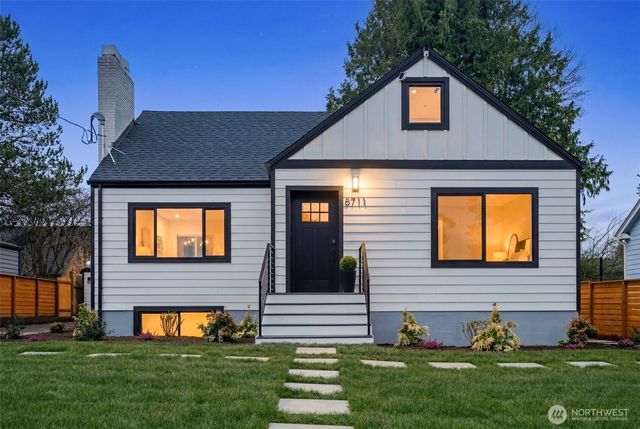 8711 28th Avenue NW, Seattle, WA 98117