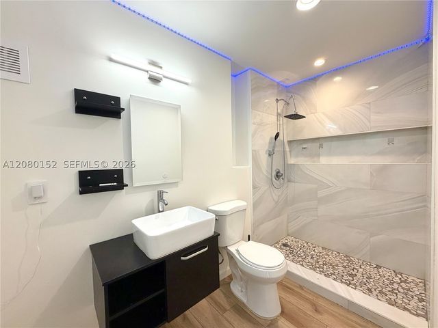 2625 SW 67th Ave Efficiency, Miami, FL 33155