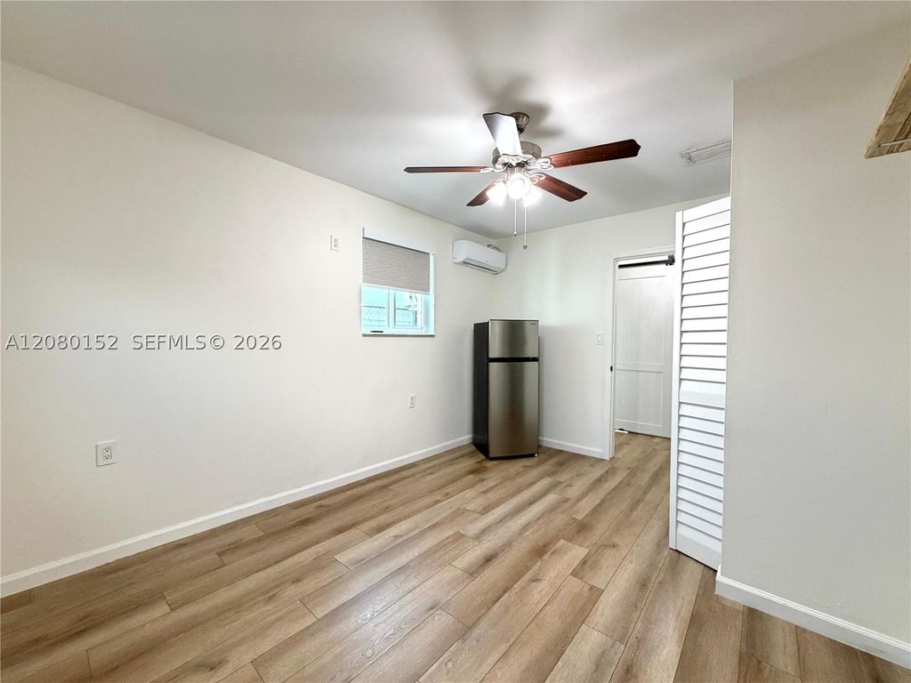 2625 SW 67th Ave Efficiency, Miami, FL 33155