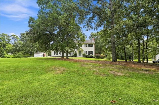 16 Wood Forest Drive SW, Cartersville, GA 30120
