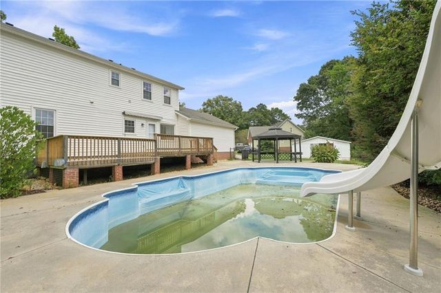 16 Wood Forest Drive SW, Cartersville, GA 30120