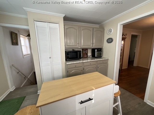 311 20th Street, Dunbar, WV 25064